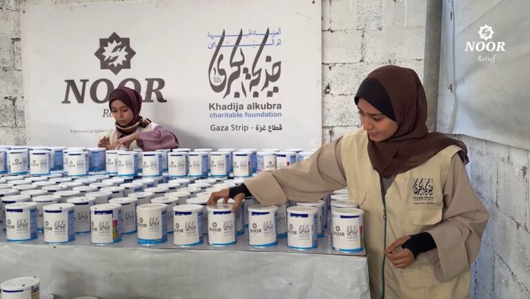 توزیع شیر خشک