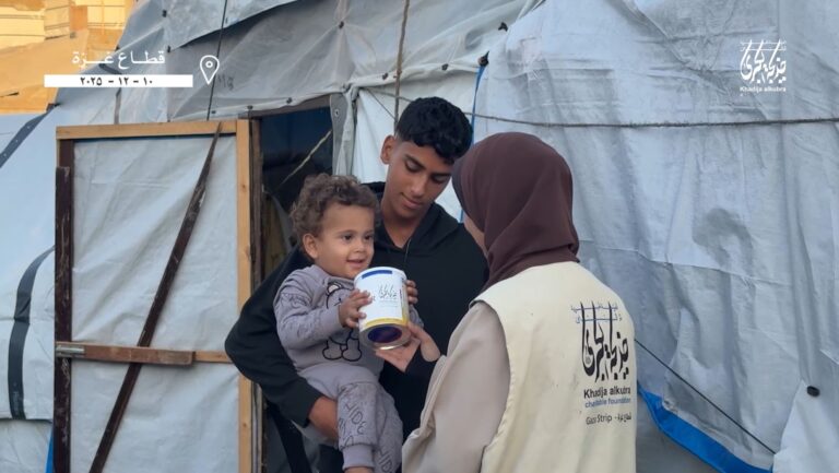 توزیع شیر خشک