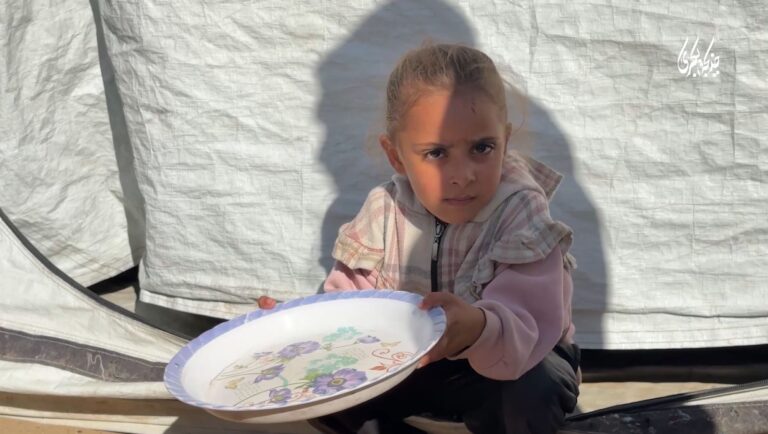 سفره‌ های خالی غزه