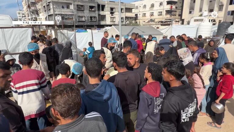 سفره های خالی غزه